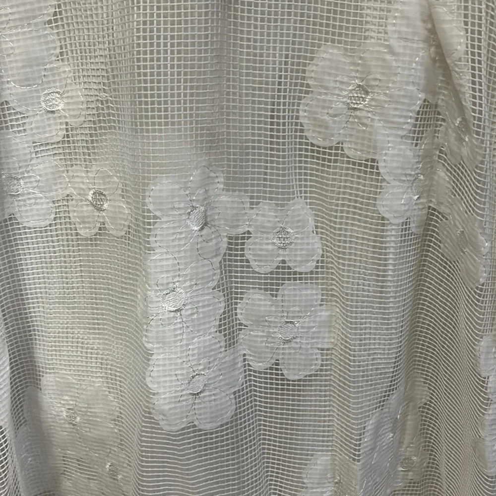 City Chic White Lace Dress size 16 - Picture 3 of 7